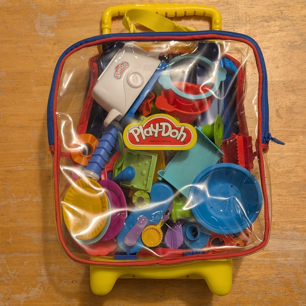 Play-Doh Clear Rolling Suitcase with assorted Playdoh Toys - Discontinued